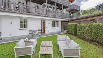 Thumbnail von Garden apartment with tourist use