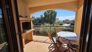 Thumbnail von Apartment with two entrances, communal pool, and sea view