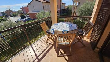 Thumbnail von Apartment with two entrances, communal pool, and sea view