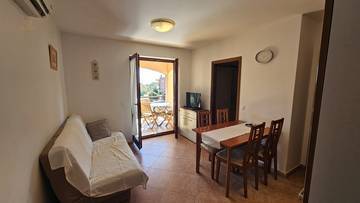 Thumbnail von Apartment with two entrances, communal pool, and sea view