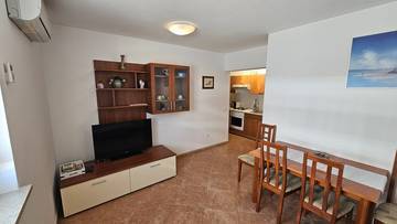 Thumbnail von Apartment with two entrances, communal pool, and sea view
