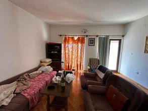 Thumbnail von Traditional townhouse with sea view - for renovation