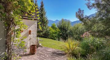 Thumbnail von Unique property with a recreational residence in an absolutely prime location