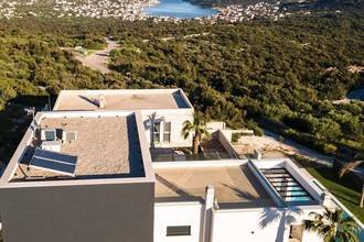 Thumbnail von New build villa with private pool, hot tub, and landscaped garden