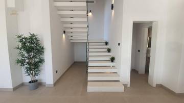Thumbnail von Modern luxury villa with swimming pool near the beach