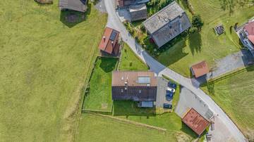 Thumbnail von Apartment building with a secondary residence in a prime location