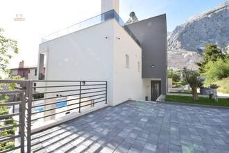 Thumbnail von Newly built villa, fenced property, Jacuzzi on the roof
