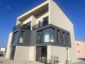 Thumbnail von Small new development consisting of two houses, apartments with water views