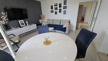Thumbnail von Furnished apartment at the harbor, balcony with unobstructed water view