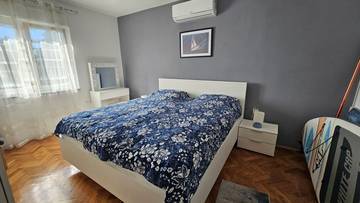 Thumbnail von Furnished apartment at the harbor, balcony with unobstructed water view