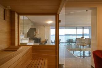 Thumbnail von Two-story penthouse directly on the water, rooftop terrace with infinity pool