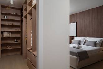 Thumbnail von Luxurious new build house, 130 meters to the water, heated pool and garden