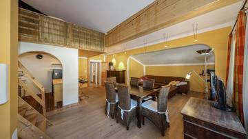 Thumbnail von Attic apartment with a beautiful view