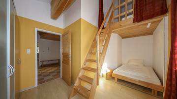 Thumbnail von Attic apartment with a beautiful view