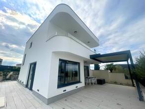 Thumbnail von Semi-detached house fully furnished, private pool, just a few steps to the beach