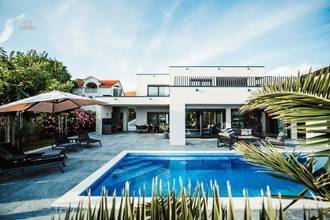 Thumbnail von Newly built luxury villa consisting of two independent apartments, heated pool 10 x 4 meters