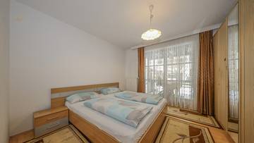 Thumbnail von Spacious garden apartment in a central quiet location