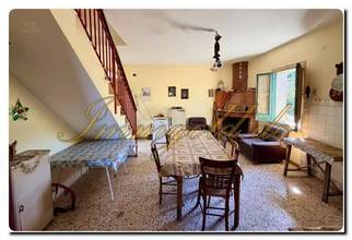 Thumbnail von Unique country house with a large property, fruit trees, and olive trees near Mistretta