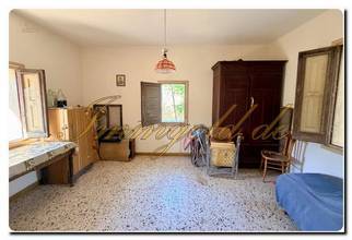 Thumbnail von Unique country house with a large property, fruit trees, and olive trees near Mistretta