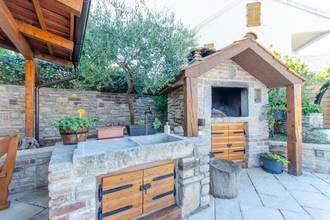 Thumbnail von Renovated stone building with pool, courtyard with pavilions, 70 meters to the water