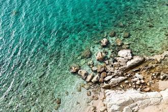 Thumbnail von Well-maintained holiday property with guest studios and a konoba, ten meters to the shore.