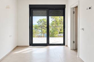 Thumbnail von Two-story new build apartment with 123 m² garden, balcony, and parking space.