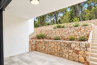 Thumbnail von Two-story new build apartment with 123 m² garden, balcony, and parking space.