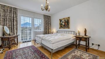 Thumbnail von Residence with potential in a central yet peaceful location - Ski Out