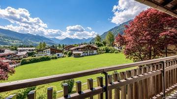 Thumbnail von Residence with potential in a central yet peaceful location - Ski Out