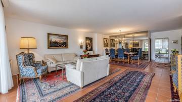 Thumbnail von Residence with potential in a central yet peaceful location - Ski Out