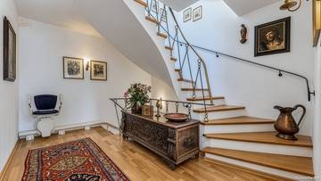 Thumbnail von Residence with potential in a central yet peaceful location - Ski Out