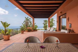 Thumbnail von Luxus-Villa in Altos de Los Monteros R2389370