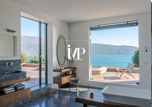 Thumbnail von Luxuriöse Designervilla mit Einliegerwohnung in Bestlage am Gardasee