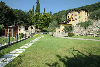 Thumbnail von Luxurious estate in Gargnano with lake view and swimming pool