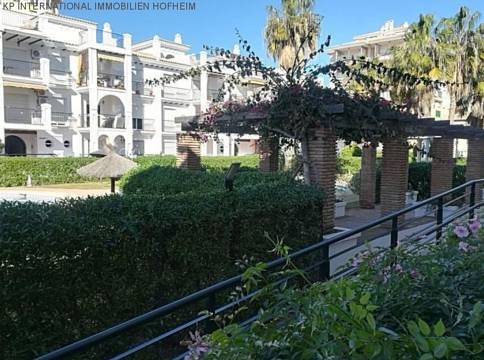 ***Attraktive 2-Zimmer-Etagen-Wohnungen in abgeschlossener Anlage mit Gemeinschaftspool ***