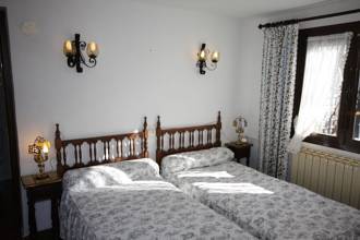 Thumbnail von ***Schöne 3 Schlafzimmer-Villa mit Zentralheizung und stadtnah gelegen***