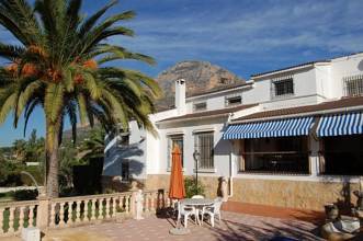 Thumbnail von ***Großzügige Villa mit Pool in Javea***