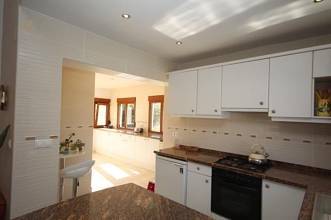Thumbnail von ***Villa in schöner Südlage mit Tageslicht-System und viel Platz innen und außen***