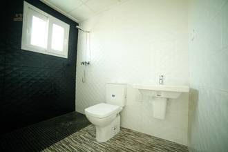 Thumbnail von ***Moderne Neubau-Doppelhaushälften mit Privatpool***