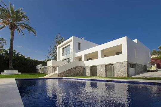 Luxus-Villa in Guadalmina Alta R2792678