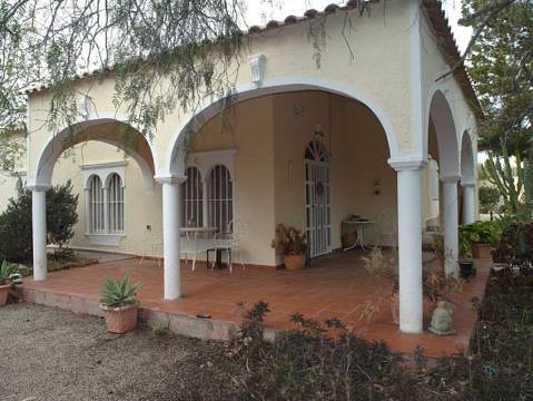 ***Wunderschöne Landhaus-Villa Nähe Alicante***