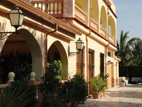 ***Wunderschönes und exklusives Wohnhaus für eine große Familie***