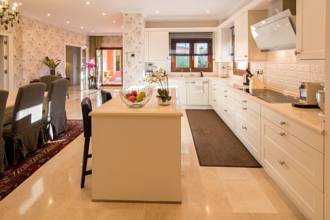 Thumbnail von Luxus-Villa in Los Monteros R2804150