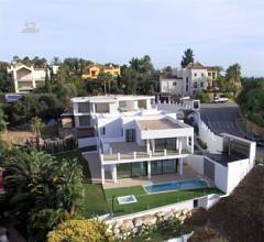 Thumbnail von Luxus-Villa in El Rosario R2807600