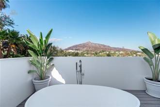 Thumbnail von Luxus-Villa in Nueva Andalucia R2789939