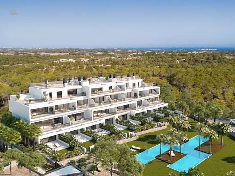 ***3-Zimmer-Luxus-Penthouse-Wohnungen mit Meerblick in exklusivem Golf Resort***