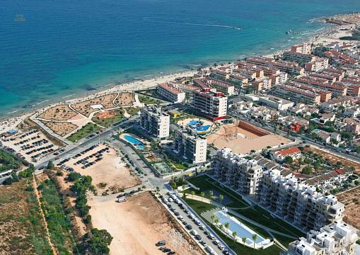 ***Komfortable 4-Zimmer-Penthouse-Wohnungen mit Whirlpool  und Meerblick nur 200 m vom Strand***