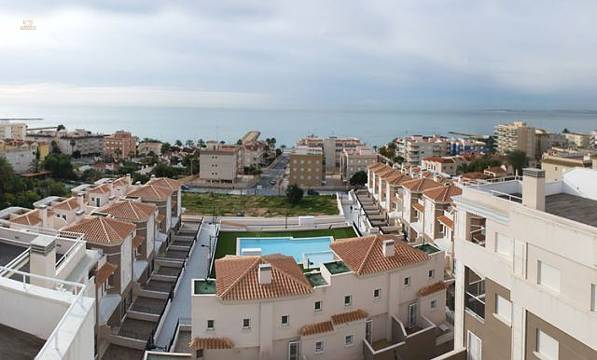 ***Penthouse-Wohnungen in bester Lage nur 150 m vom Strand***