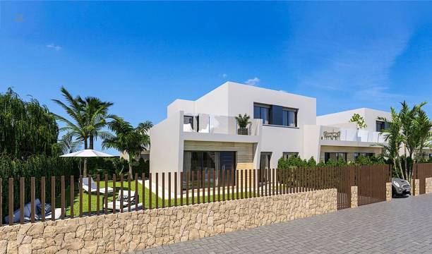 ***Elegante Einfamilienhäuser mit optionalem Privatpool nur 150 m vom Strand***