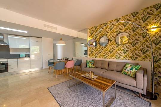 ***Wunderschöne 4-Zimmer-Penthouse-Wohnungen in Strandnähe***